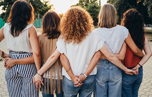 非瑟酮如何守护卵巢健康：从卵巢早衰、多囊卵巢综合征，到更年期健康的全方位支持